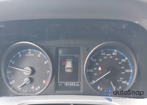 2017 Toyota Rav4 Xle из США, поврежденный, VIN 2T3RFREV5HW593716